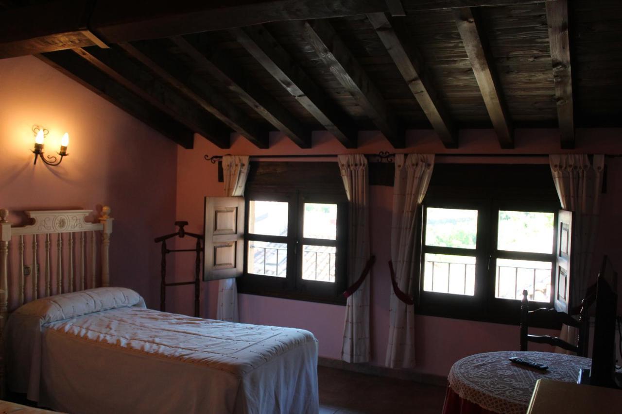 Villa La Escondida Tornavacas Exterior foto